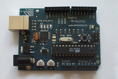ArduinoExtreme-v2-240 Arduino e suas versões